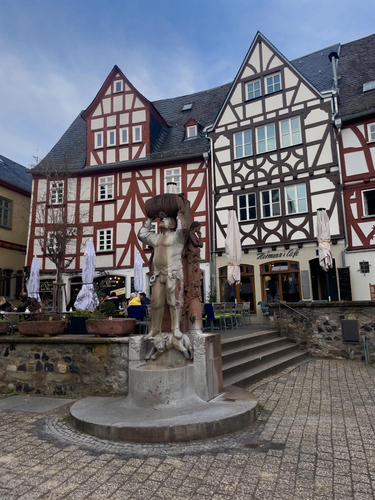 Bezaubernde Ferienwohnung Limburg/Diez Buitenkant foto